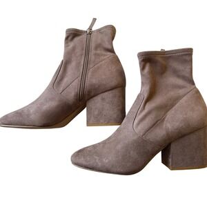 Steve Madden Taupe Block Heel Ankle Boots Side Zip Women's Shoes